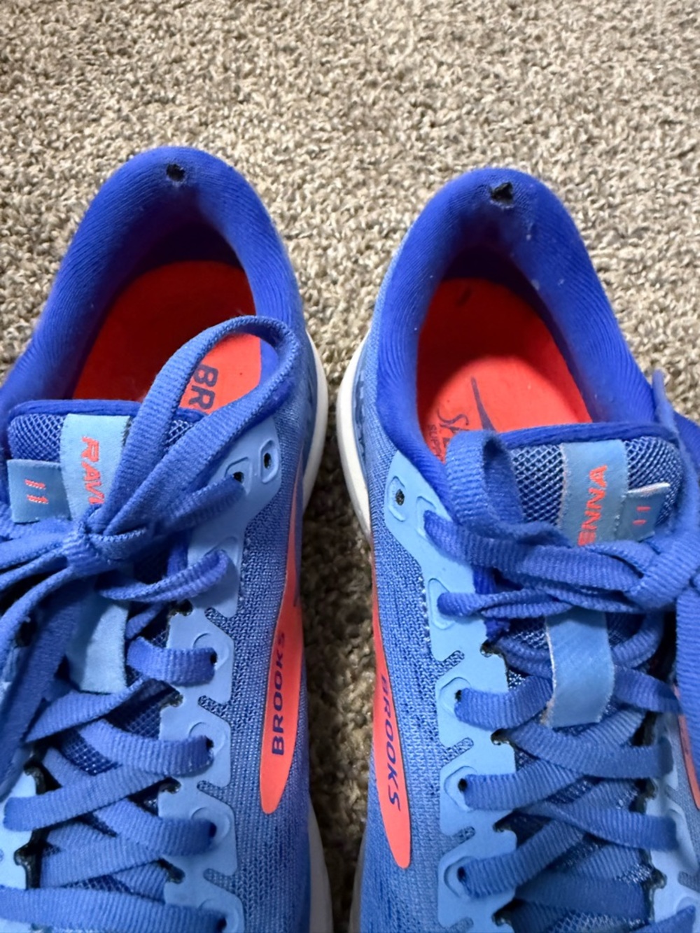 Brooks Ravenna Running Shoes - Blue with Coral Highlights - Picture 6 of 8